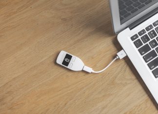 Hardware Wallet Comparison: Trezor vs Ledger Nano S vs KeepKey Trezor