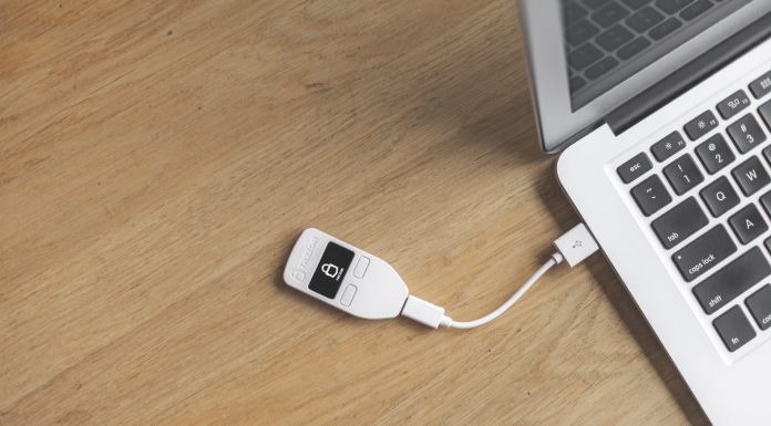 Hardware Wallet Comparison: Trezor vs Ledger Nano S vs KeepKey Trezor