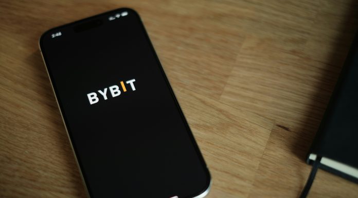 How to earn $100 welcome rewards by signing up to Bybit to trade digital assets?